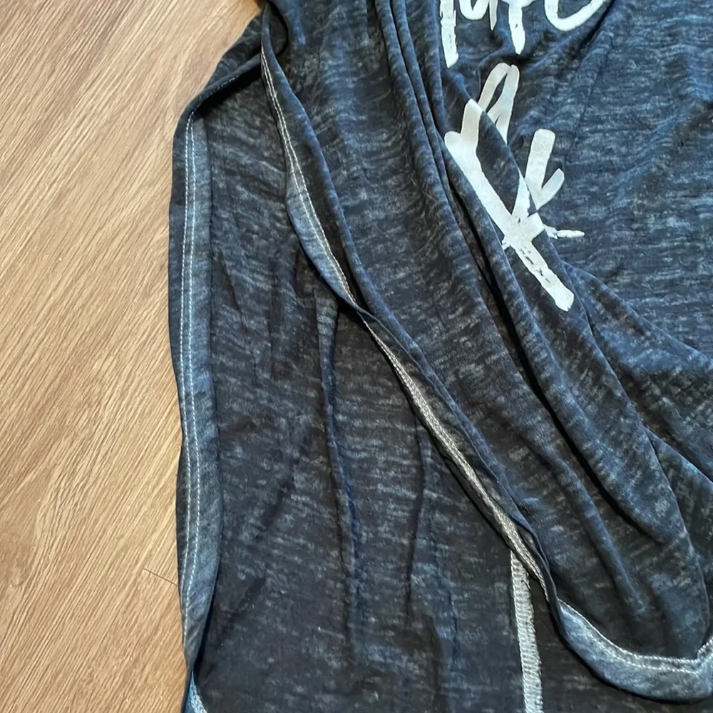 Bundle of Forever 21 Work-Out Tops - Picture 7 of 10